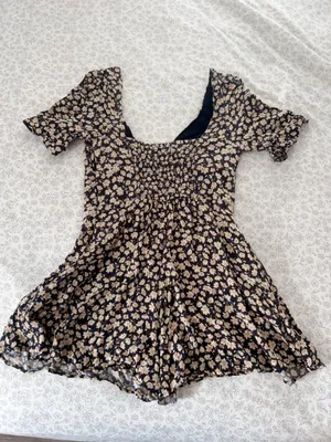 Urban Outfitters floral romper thumbnail 2