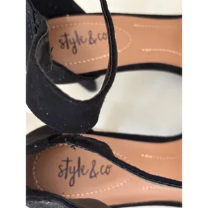 Style & Co Paycee Black Faux Suede‎ Kitten Heel Ankle Strap Sandals Womens 5M thumbnail 2