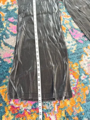 Francesca's Collections Gray Wide-Leg Velvet Pants thumbnail 3