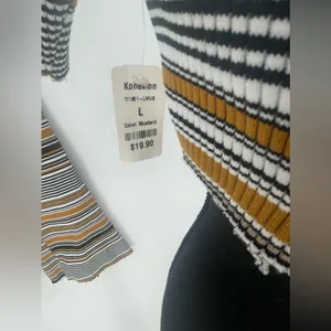 Better be, striped crop and pants, two-piece outfit,‎ sweater set size large thumbnail 11
