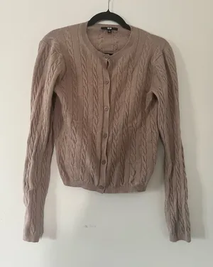 Uniqlo Brown Cable Knit Button Up Cardigan Small Cotton Quiet Luxury Preppy thumbnail 1