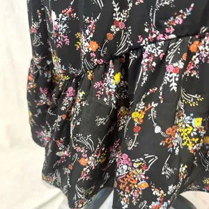 Express high mock neck smocked black ditsy floral midi dress size medium thumbnail 7