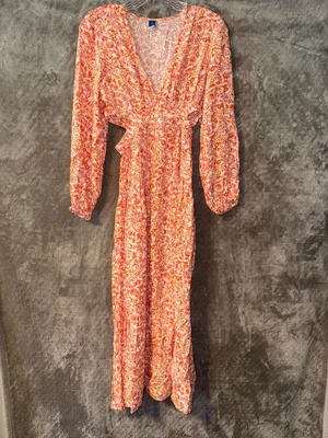 Old Navy Floral Cut-Out Long Sleeve Maxi Dress Size S thumbnail 2