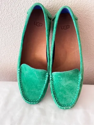 UGG Bright Green Suede Slip-On Loafers thumbnail 4