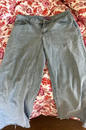 Edikted Jeans Low-Rise thumbnail 1