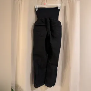 Women’s Black Jessica Simpson Maternity Jeans thumbnail 3