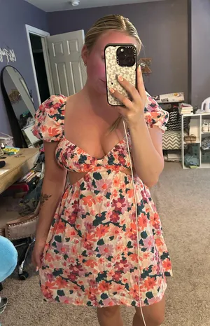 Amazon Mini Dress Cut-Out thumbnail 1