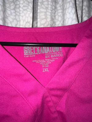Grey's Anatomy Top Women’s Scrub thumbnail 2