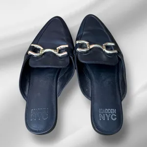 Steve Madden Madden NYC Black Slip Ons thumbnail 4