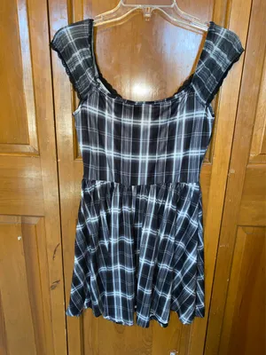 Romeo + Juliet Couture Romwe PUNK Grunge Plaid Print Knotted Front Lace Trim NWOT thumbnail 3