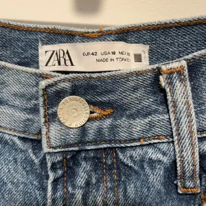 Zara Women's Jeans Size 10 Blue Denim Wide Leg High Waist Casual‎ thumbnail 5