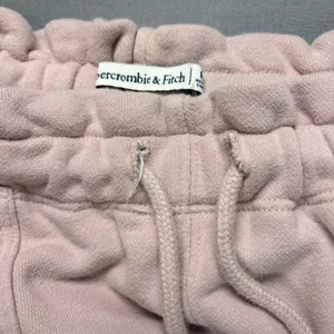 Abercrombie & Fitch Joggers  thumbnail 4