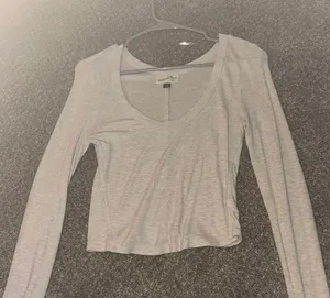 Universal Thread Long Sleeve  thumbnail 1