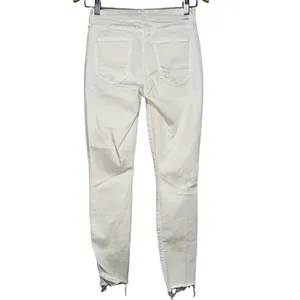 Mother Denim Women’s Size 26 Warm Ivory Double Fray Charmer Skinny Jeans thumbnail 4