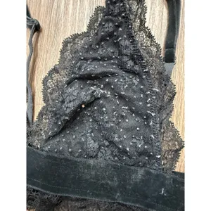 Victorias Secret Black Lace Velvet Metallic Shimmer Bralette XS Black‎ B70 A70 thumbnail 3