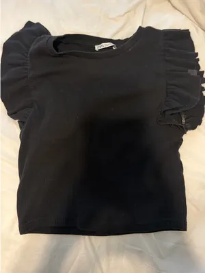 Zara top thumbnail 1