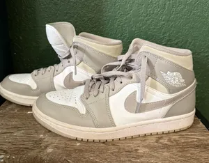 Jordan Nike 1 thumbnail 1