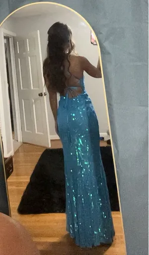 Belk Prom dress thumbnail 3