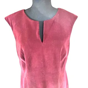 Women's Maroon Faux Velvet V-neck Sleeveless Holiday Dress, size 10 thumbnail 3