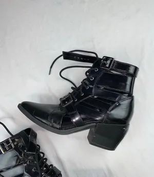 Boots Black Size 7 thumbnail 6