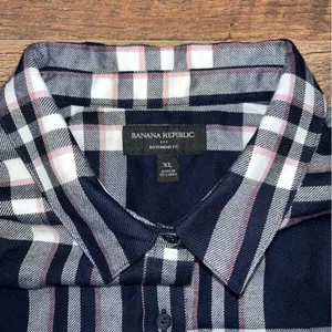 Banana Republic Boyfriend Fit Flannel Shirt thumbnail 6