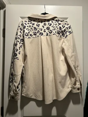 Boutique leopard print Shacket Tan Size M thumbnail 2