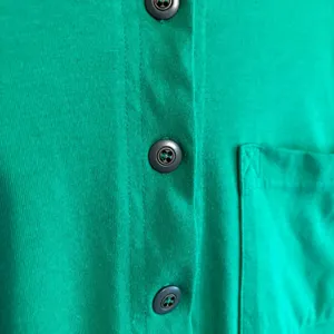 Vintage Basic Essentials Kelly Green Button Up T-shirt Size Large thumbnail 3