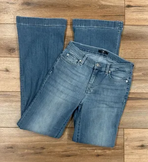 7 FOR ALL MANKIND Sparkly Turquoise Mid-rise Flared Dojo Trouser Jeans | Size 28 thumbnail 1