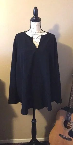 Ava & Viv Black Blouse thumbnail 1