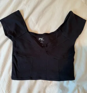 PacSun Black Crop Top thumbnail 1