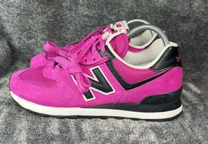 New Balance 574 Classic Women's Size 8 Magenta Pink Purple Suede WL574LSC⁠ thumbnail 1