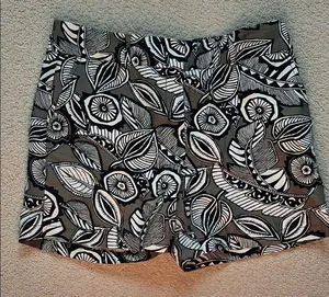 LOFT High Waist Black and White Abstract Shorts thumbnail 1