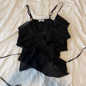 Rumor Boutique Black Sparkly Top thumbnail 2