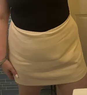 Abercrombie Scarlett Mini Skort Butter Yellow thumbnail 2