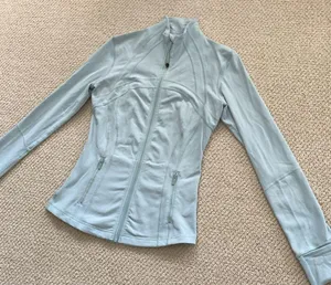 LULULEMON Define Jacket Hazy Jade Size 6 Luon Full Zip Stretch Soft Women’s GUC thumbnail 5