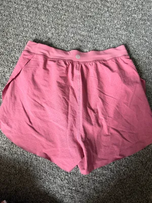 Lululemon Shorts thumbnail 2