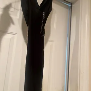 Chic Black Maxi Dress for Women thumbnail 2