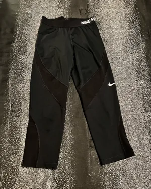 Womens small Nike Pro leggings thumbnail 1