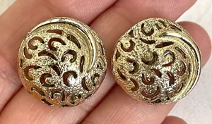 Small gold tone clip on earrings thumbnail 1