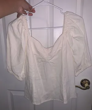 H&M Cream Blouse thumbnail 1