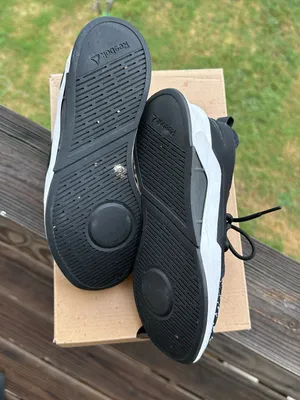 Reebok Black & White Speckled Knit Sneakers thumbnail 3