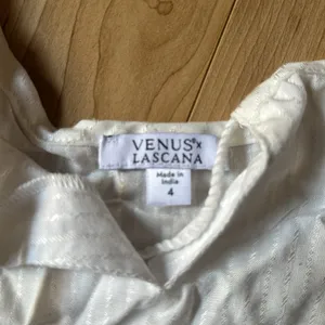 VENUS X LASCANA white dress thumbnail 2