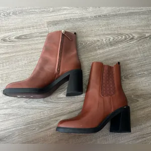 Sarto Franco Sarto Paula Brown Chelsea‎ Ankle Boots Size 8 New thumbnail 4