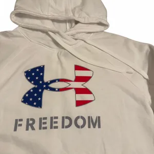 Mens Athletic Hoodie ✦ Open To All Offers ✦ Bundle Measurements: Used Excellent Quality. Men's UA American Flag Freedom Durable Hoodie Size XL Loose White ——— TAGS ——— #Sweater #Hoodie #UA #Fall #Athletic thumbnail 3