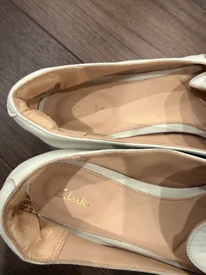 Clarks Women's Pure Block Loafer Flats Cream Leather Size 9 - C63-006 thumbnail 6