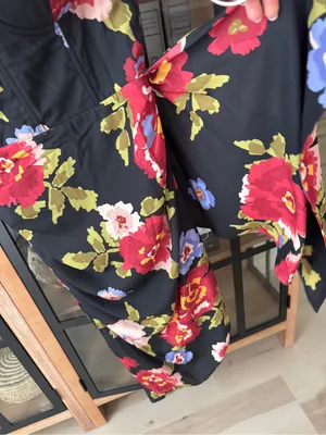 NWT Vici Collection Lorette Wrap Midi Dress asymmetrical floral wedding guest thumbnail 11