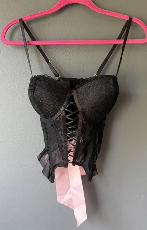 Adult Large Black Lace Bow Corset with Pink Satin Bow thumbnail 1