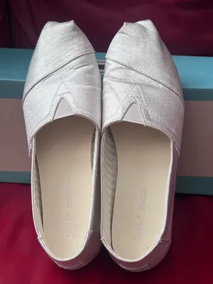 Toms Women’s Slip-On Alpargata Flats Canvas Silver Glimmer Size 9.5 thumbnail 2