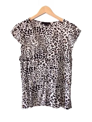 Sanctuary Black & White Leopard-Spot V-Neck Cap Sleeve Top thumbnail 3