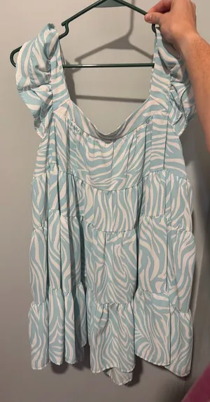 Bucketlist dress Blue Size M thumbnail 1